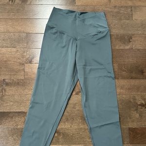 AERIE crossfront leggings